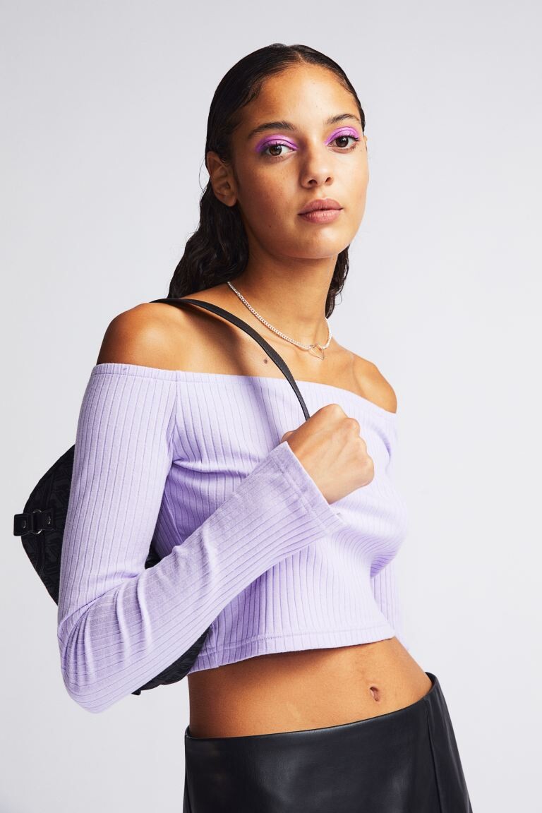 

Топ с открытыми плечами, подчеркивающий фигуру H&M, светло-фиолетовый