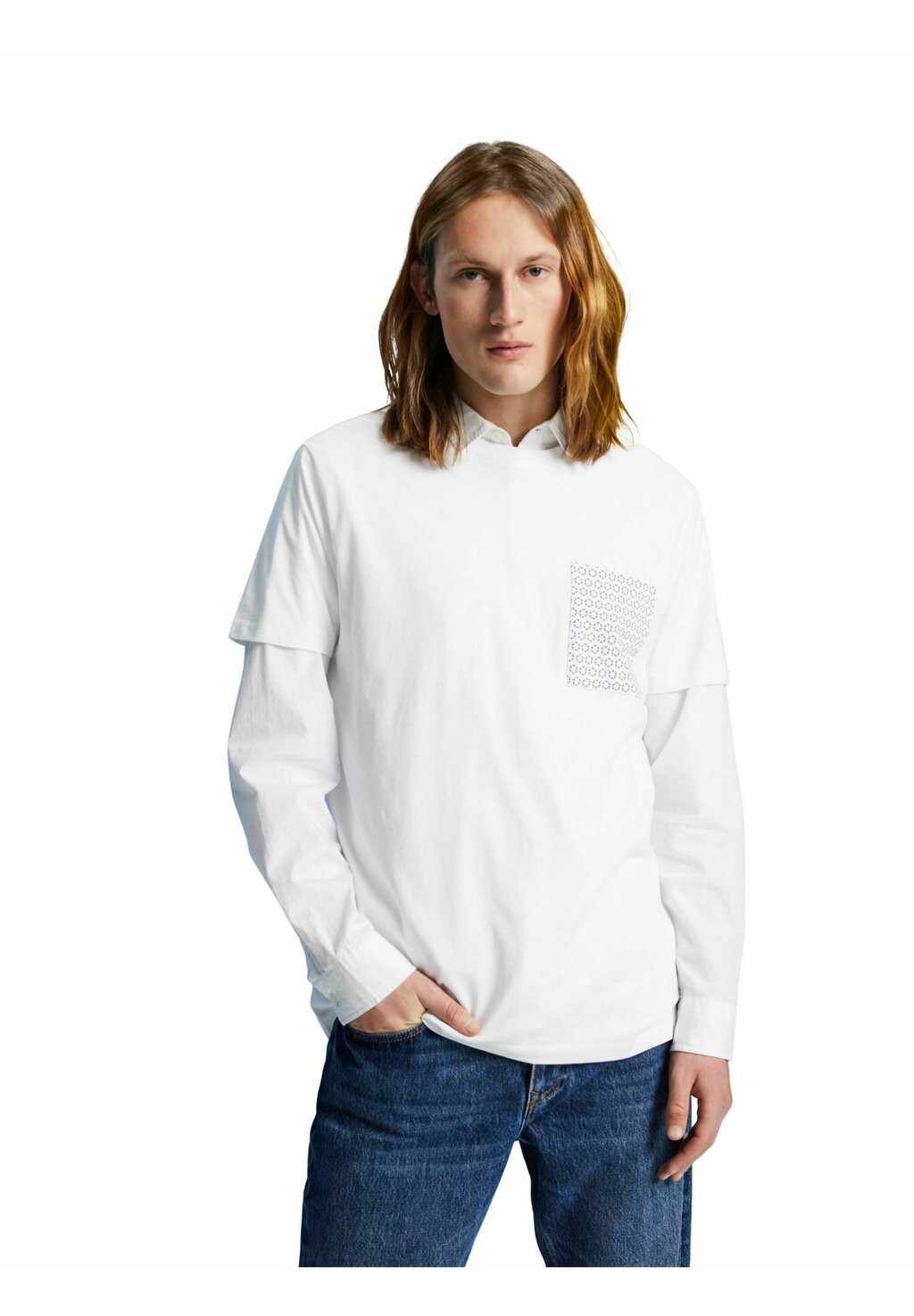

Футболка с принтом Esprit, белый