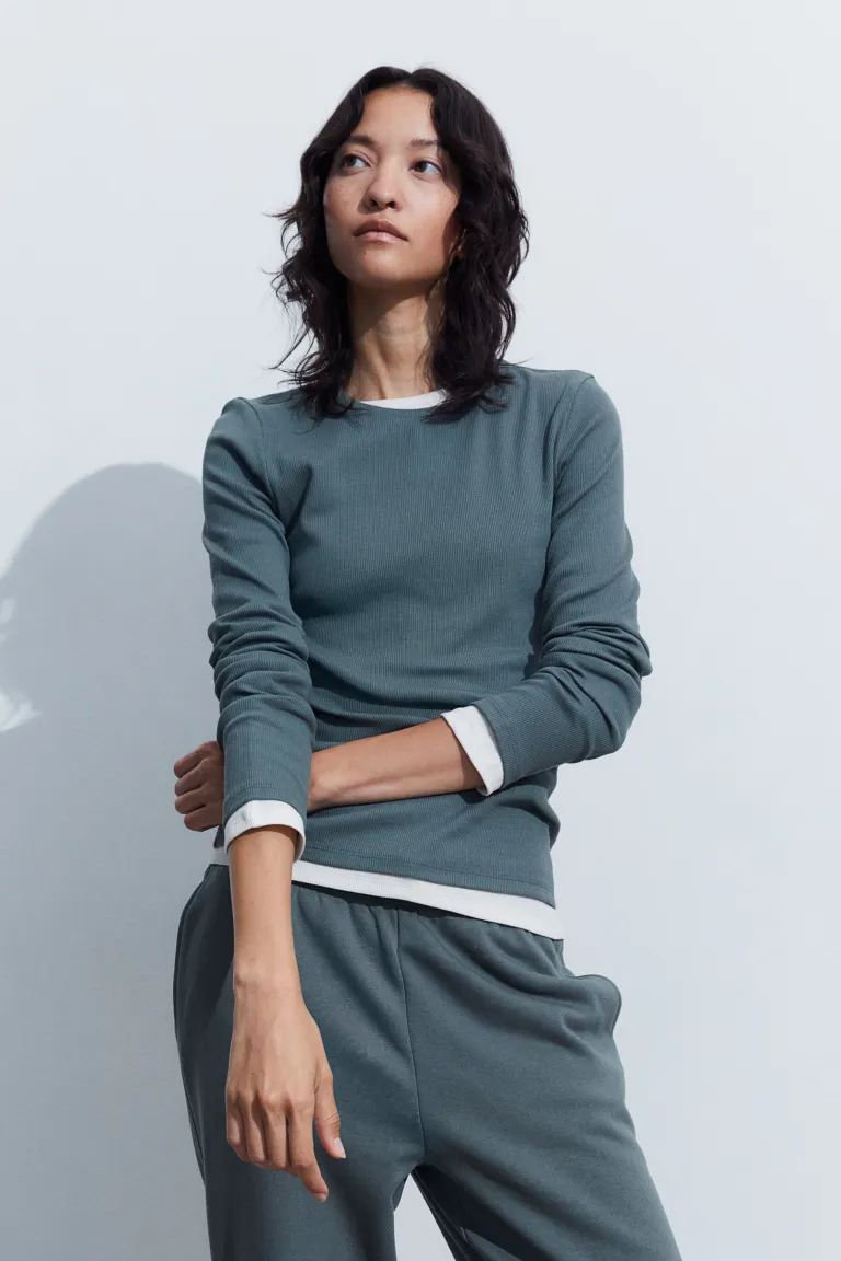 

Блуза со сборками и длинными рукавами H&M, зеленый
