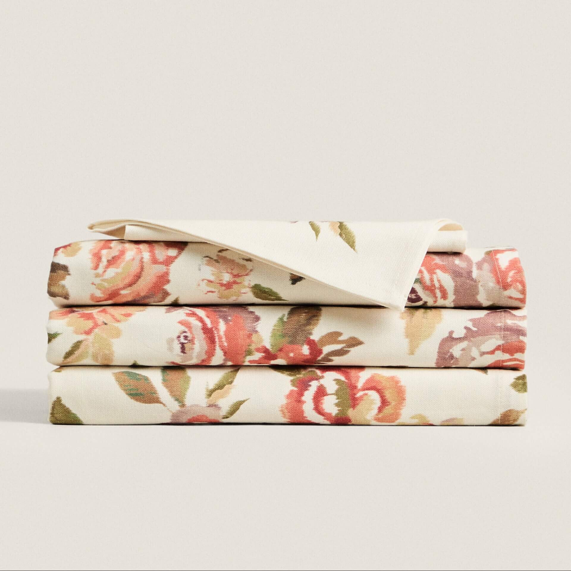 Скатерть Zara Home Floral Cotton