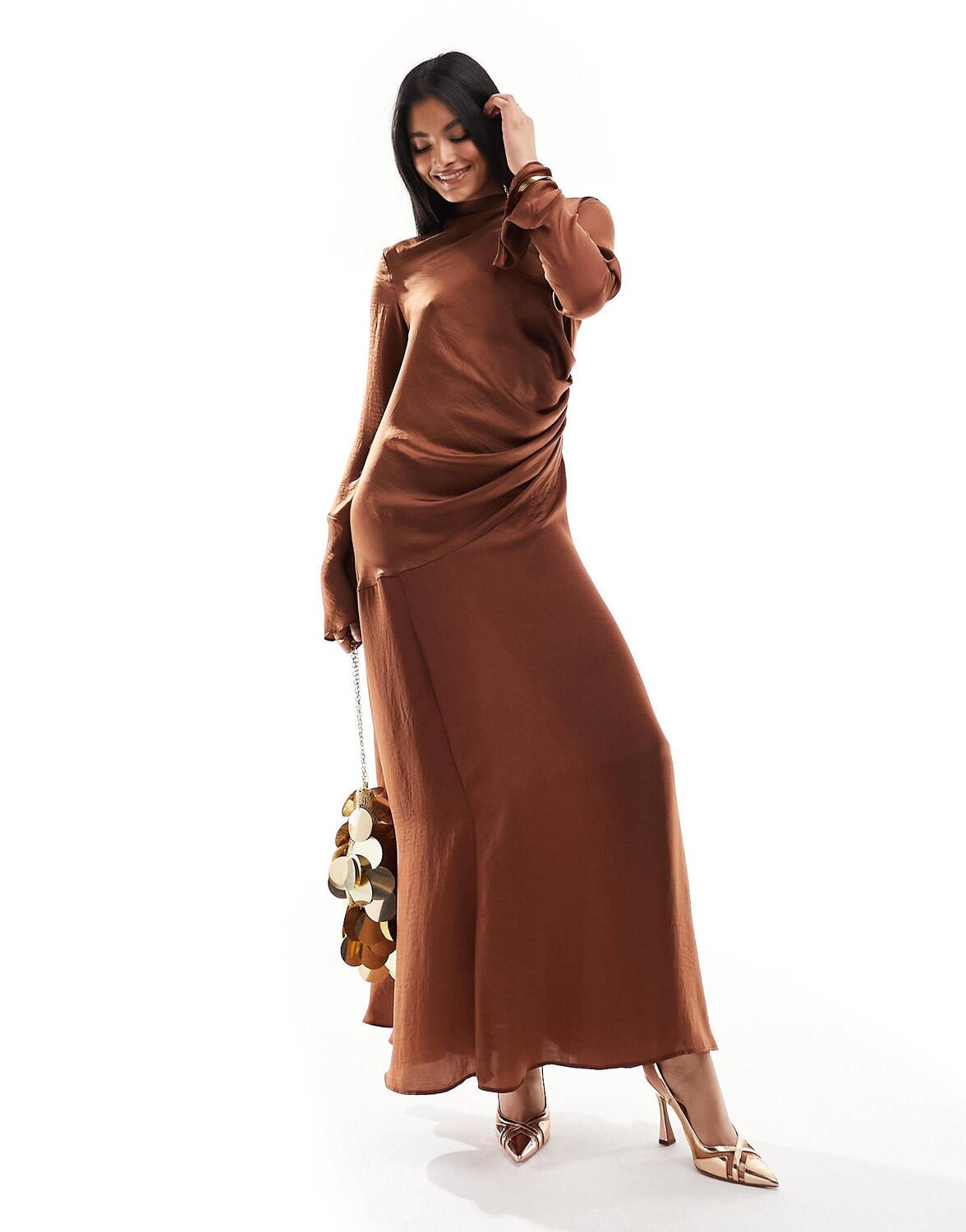 

Платье макси Asos Design Ruched Side Cowl Neck With Asymmetric Tier, коричневый