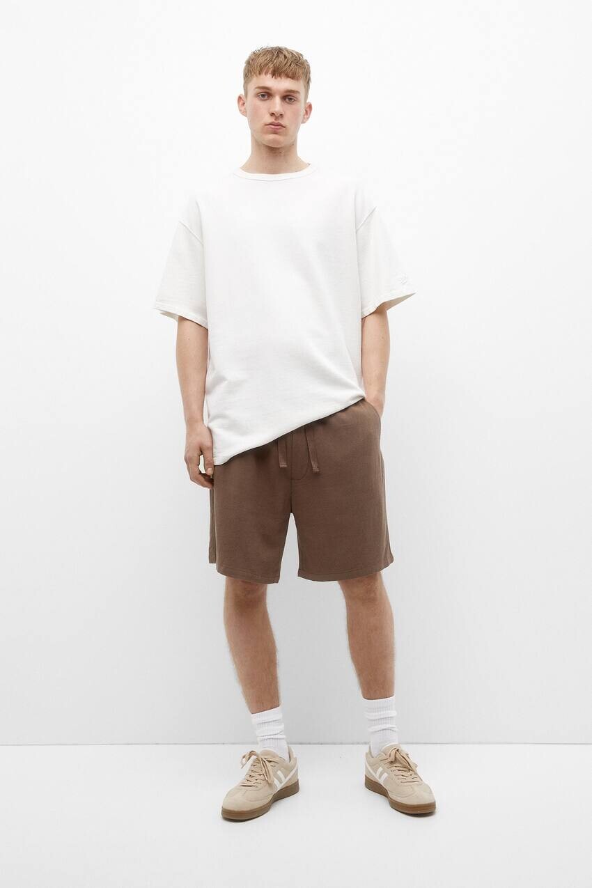 

Шорты-бермуды в стиле Trunk Pull&Bear, коричневый
