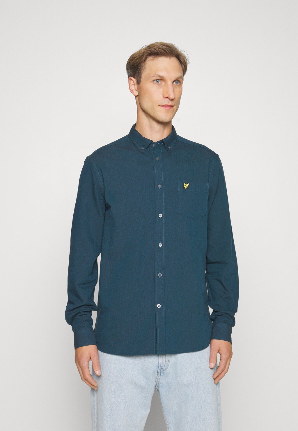 

Рубашка REGULAR FIT LIGHT WEIGHT OXFORD Lyle & Scott, темно-синий