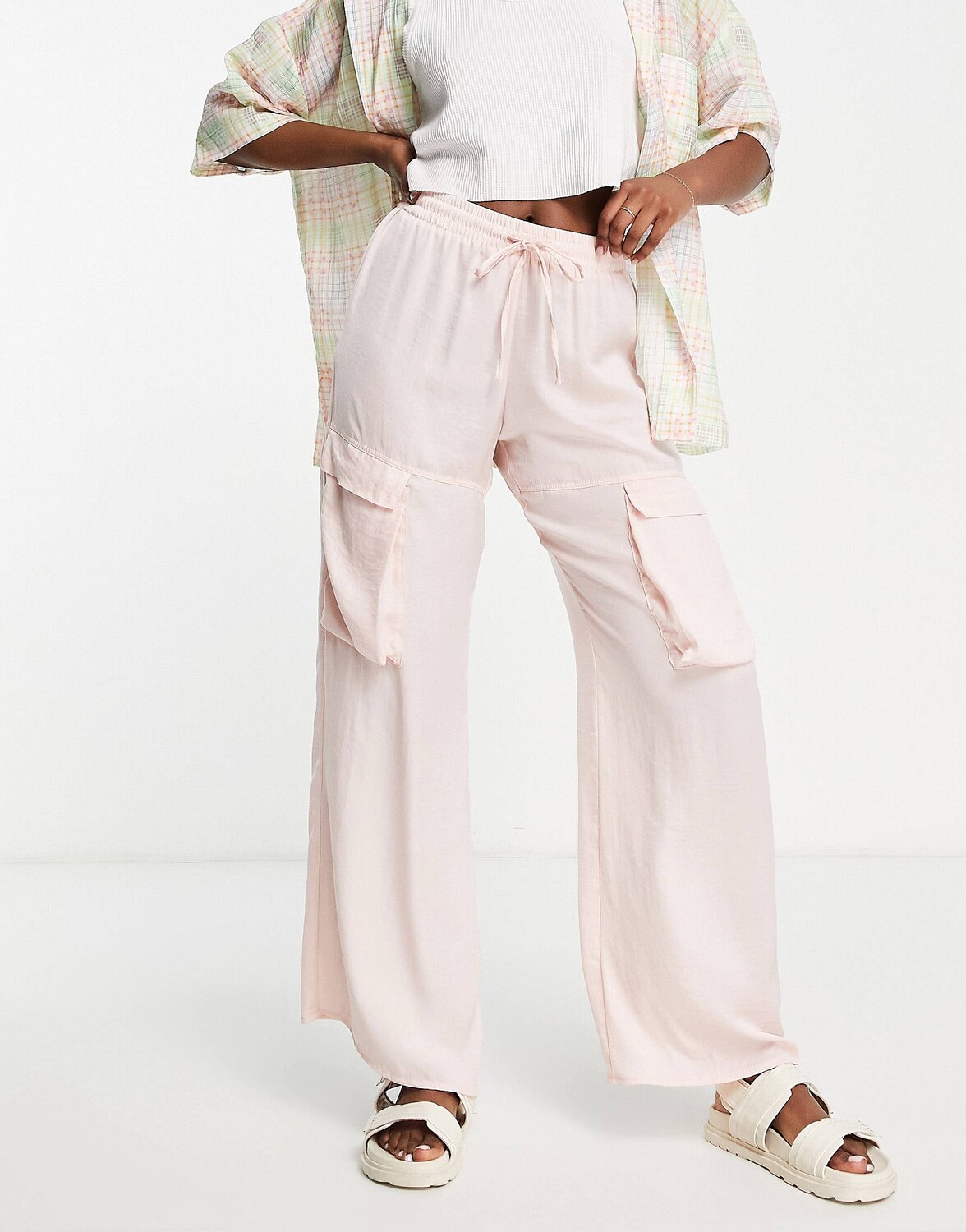 

Розовые широкие брюки карго ASOS DESIGN, Розовый