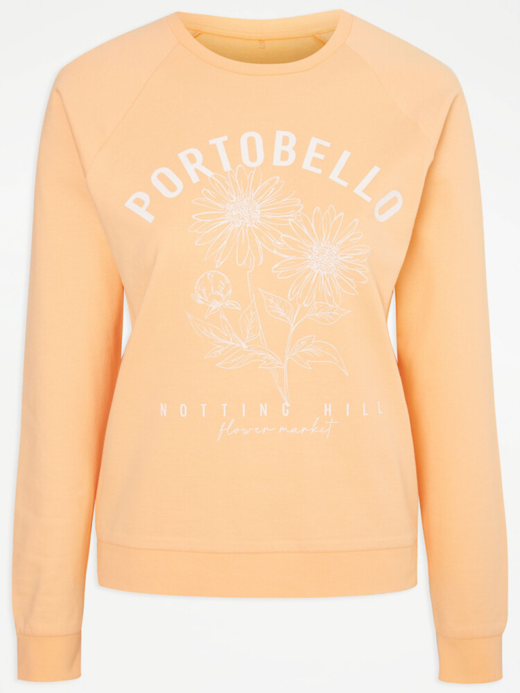 

Пижамный топ Apricot Portobello со слоганом George.