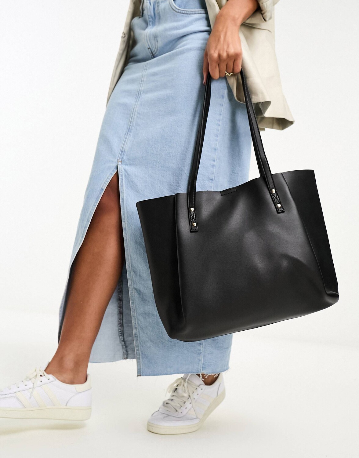 

Черная сумка-тоут ASOS DESIGN со съемным отделением для ноутбука, Черный