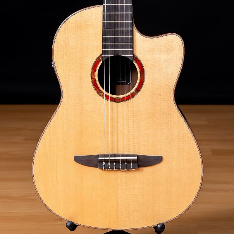 

Классическая электроакустическая гитара Yamaha NCX3 — натуральный цвет SN IIK300140