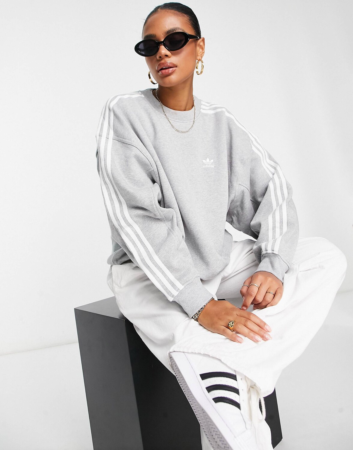 

Серая толстовка с тремя полосками adidas Originals adicolor, Серый