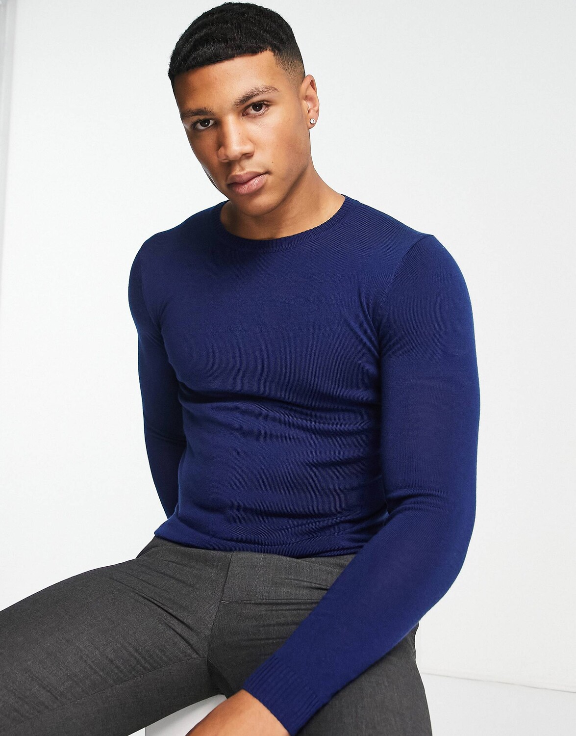 

Темно-синий джемпер премиум-класса из мериносовой шерсти ASOS DESIGN