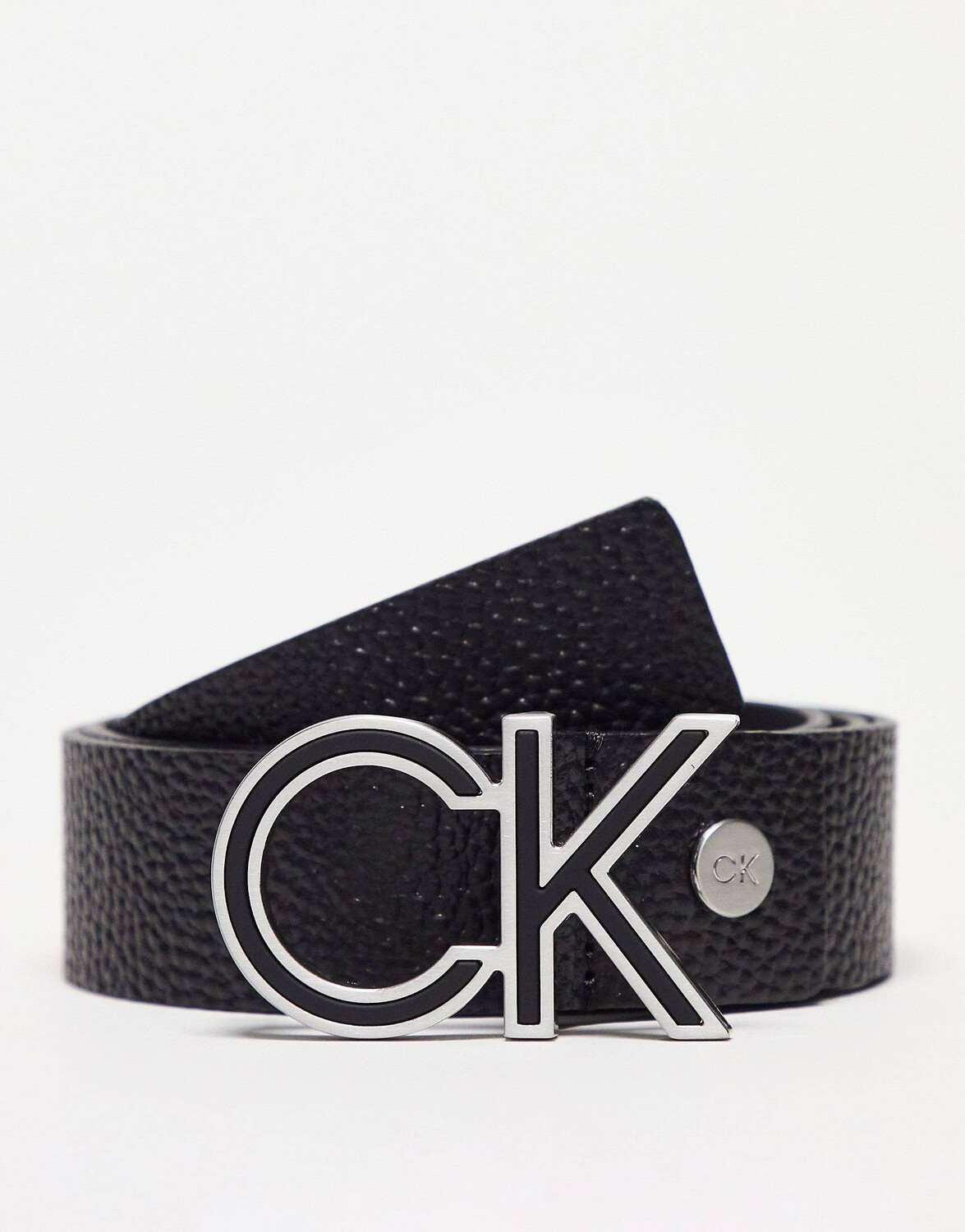 

Черный ремень с логотипом Calvin Klein