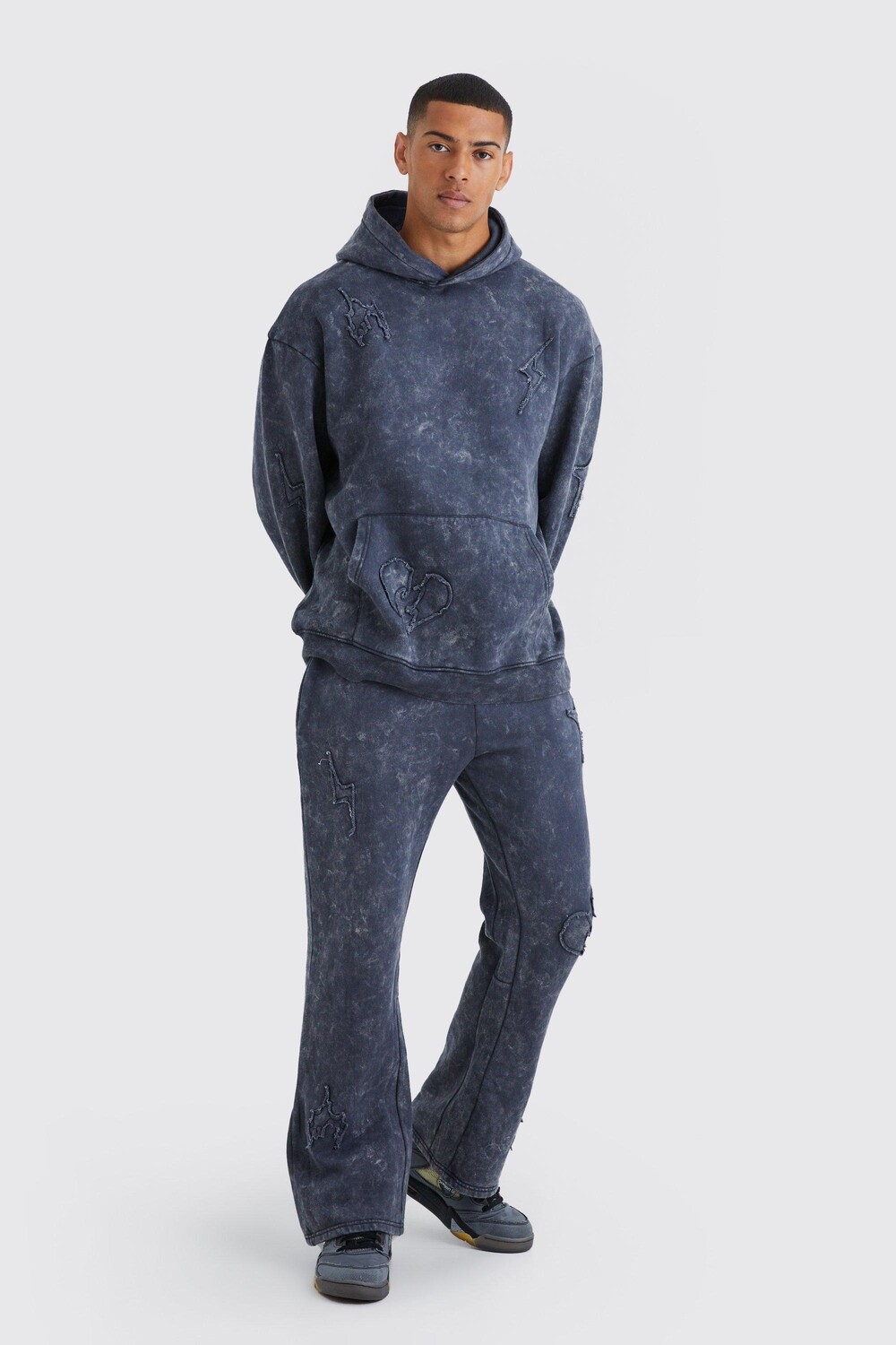 

Спортивный костюм oversize с капюшоном и аппликациями raw Boohoo, угольный