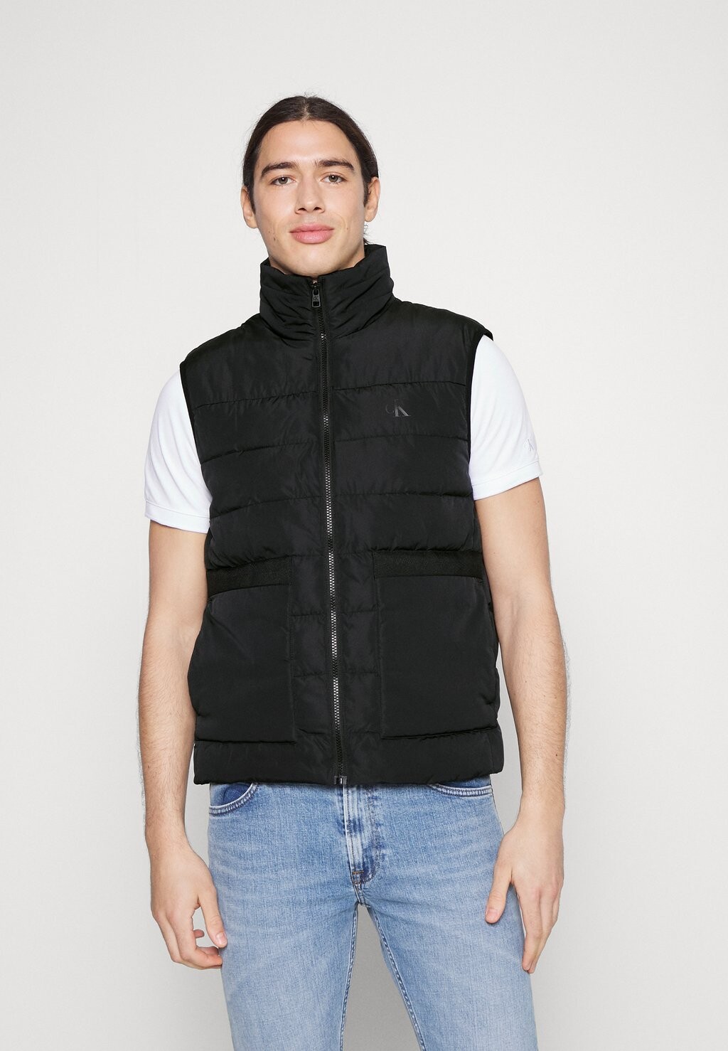 

Жилет Calvin Klein Jeans