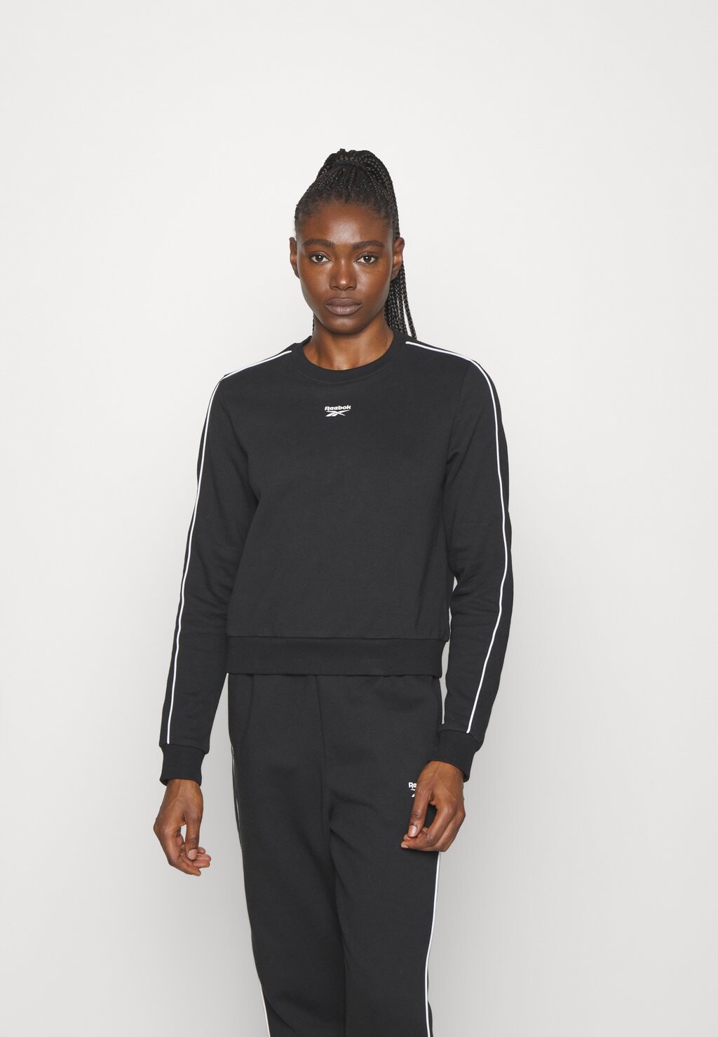 Спортивный костюм RIE TRACKSUIT SET Reebok, черный