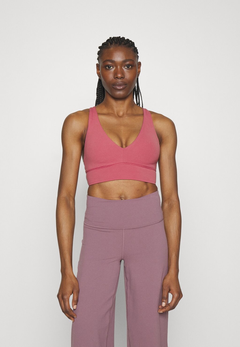 

Спортивный бюстгальтер с легкой поддержкой Athleta