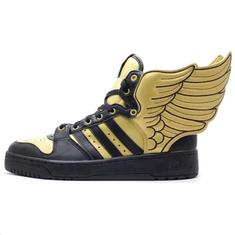 

Кроссовки Adidas JS Wings 2.0 Black Gold, черный/желтый