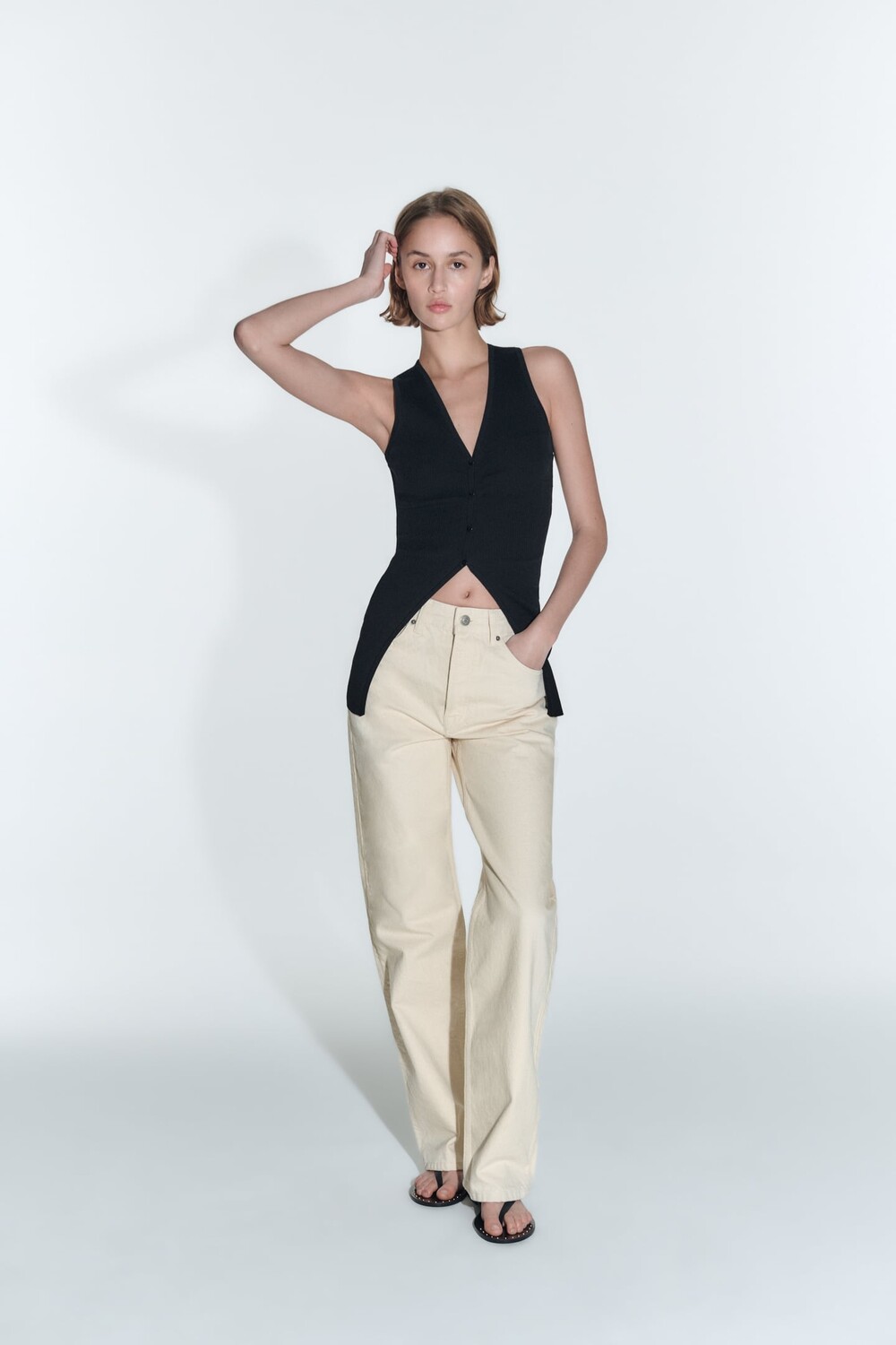 

Джинсы zw the boyboy со средней посадкой ZARA, экру
