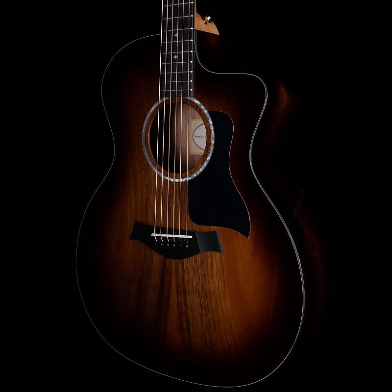 

Taylor 224ce-K DLX Acoustic-Electric Hawaiian Koa Top Shaded Edgeburst