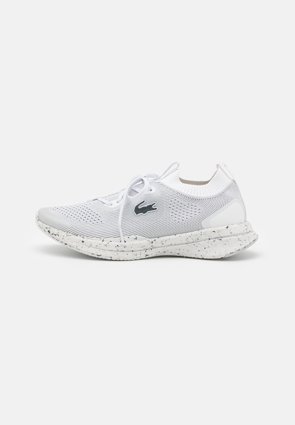 

Кроссовки на шнуровке Lacoste, белый