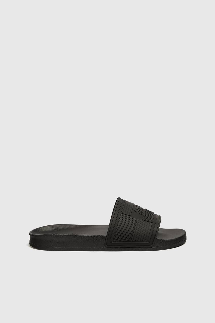 

Сандалии для бассейна с логотипом Pull&Bear, черный