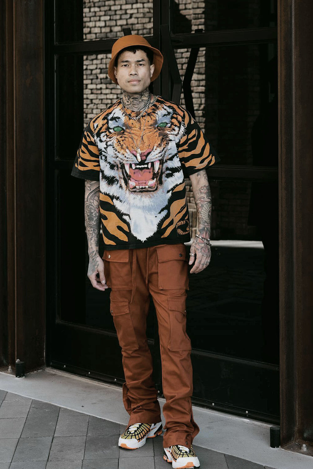 

Брюки карго Fashion Nova FW19B519, коричневый