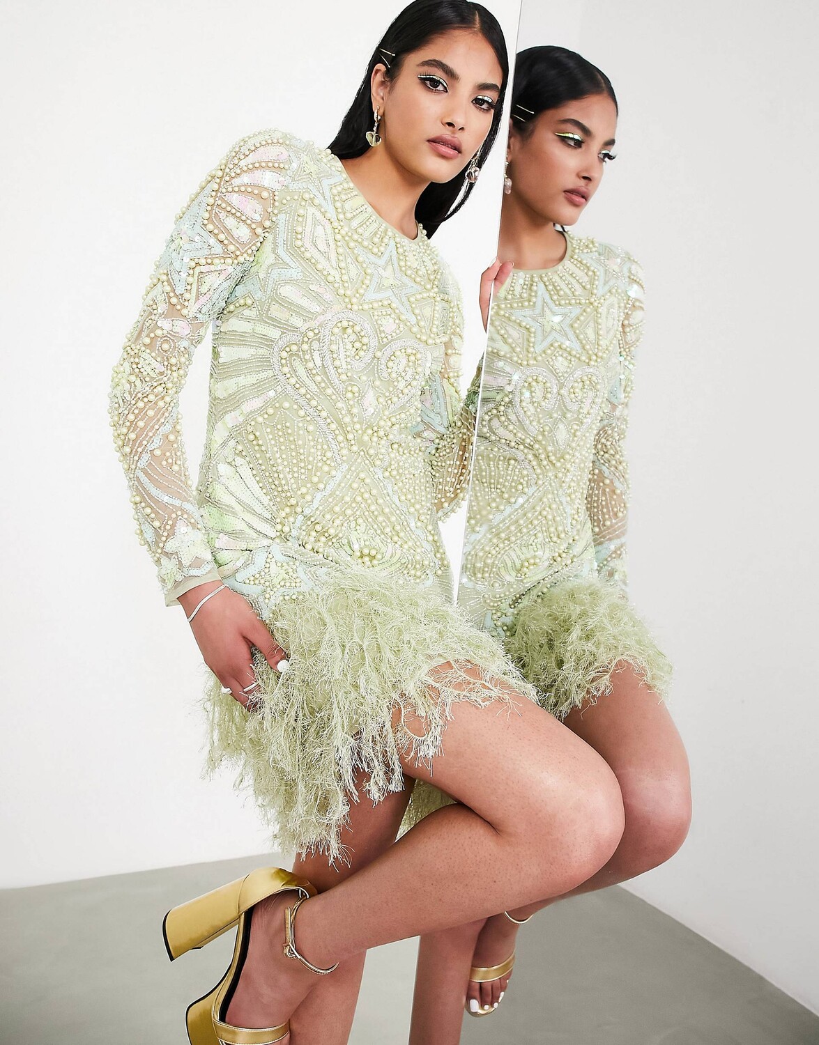 

Пастельно-зеленое платье мини ASOS EDITION с жемчугом и пайетками, Зеленый