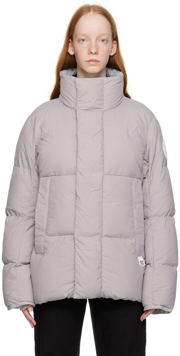 

Серый пуховик Everett Canada Goose