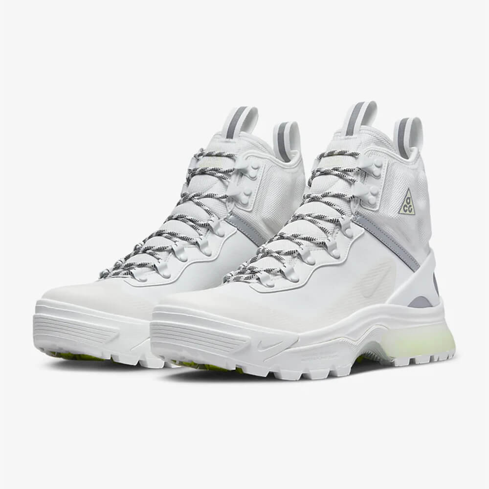 Ботинки Nike ACG Air Zoom Gaiadome GORE-TEX, белый – заказать по выгодной  цене из-за рубежа в «CDEK.Shopping»