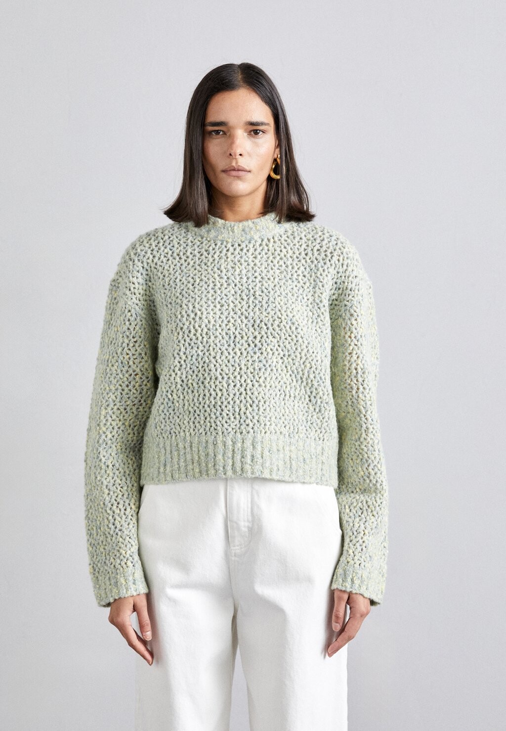 

Джемпер вязаный TINE FIELD CREW NECK Holzweiler, цвет green mix