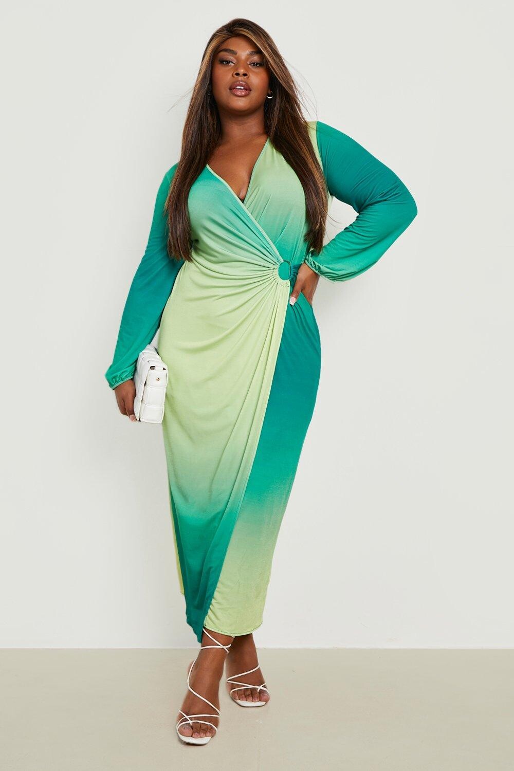 

Платье миди с кольцами plus ombre Boohoo, зеленый