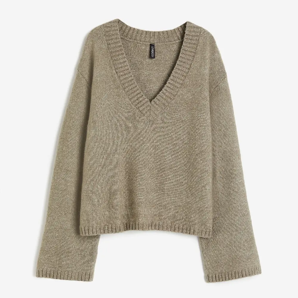 

Свитер H&M V-neck, хаки