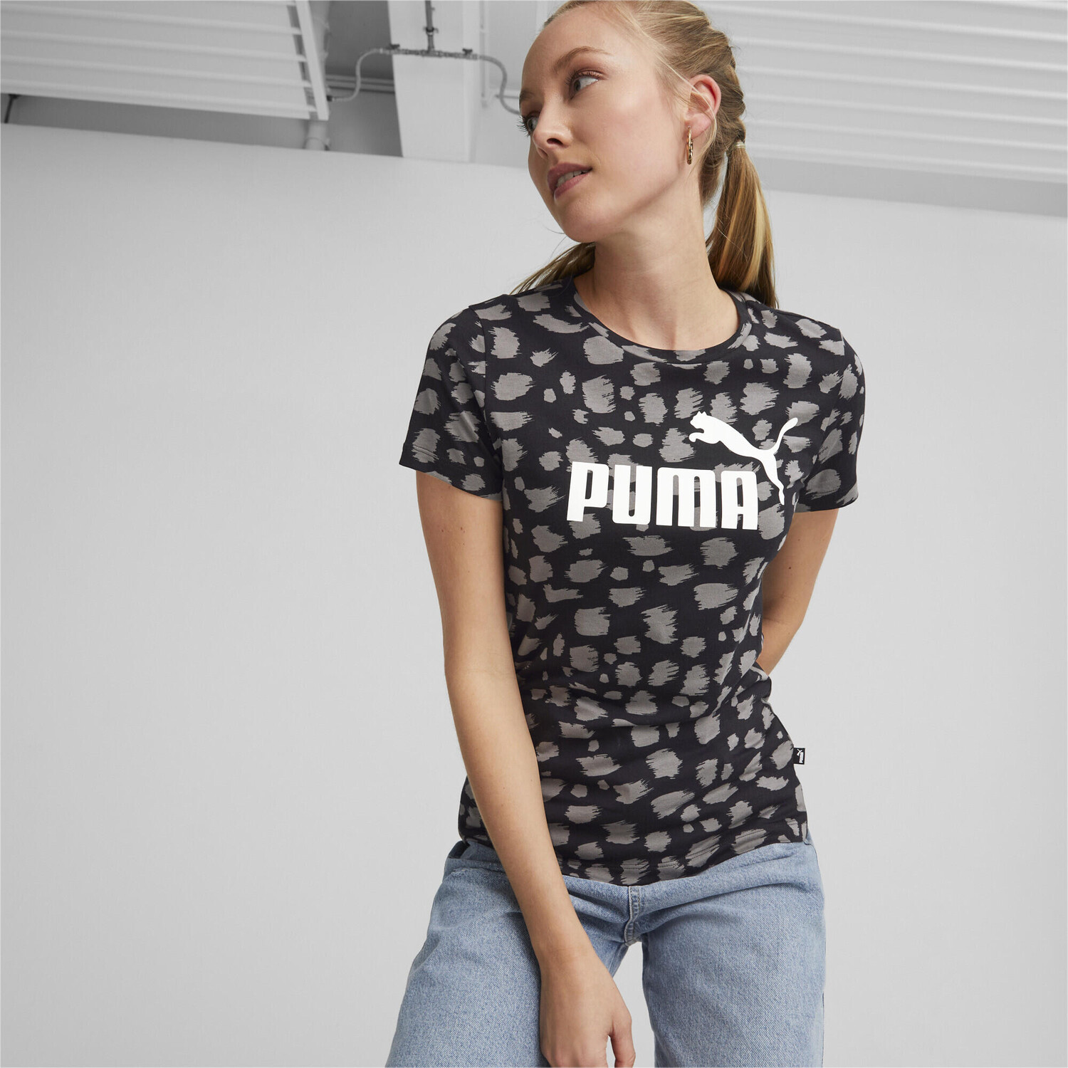

Футболка Essentials+ с анималистическим принтом Женское PUMA, черный