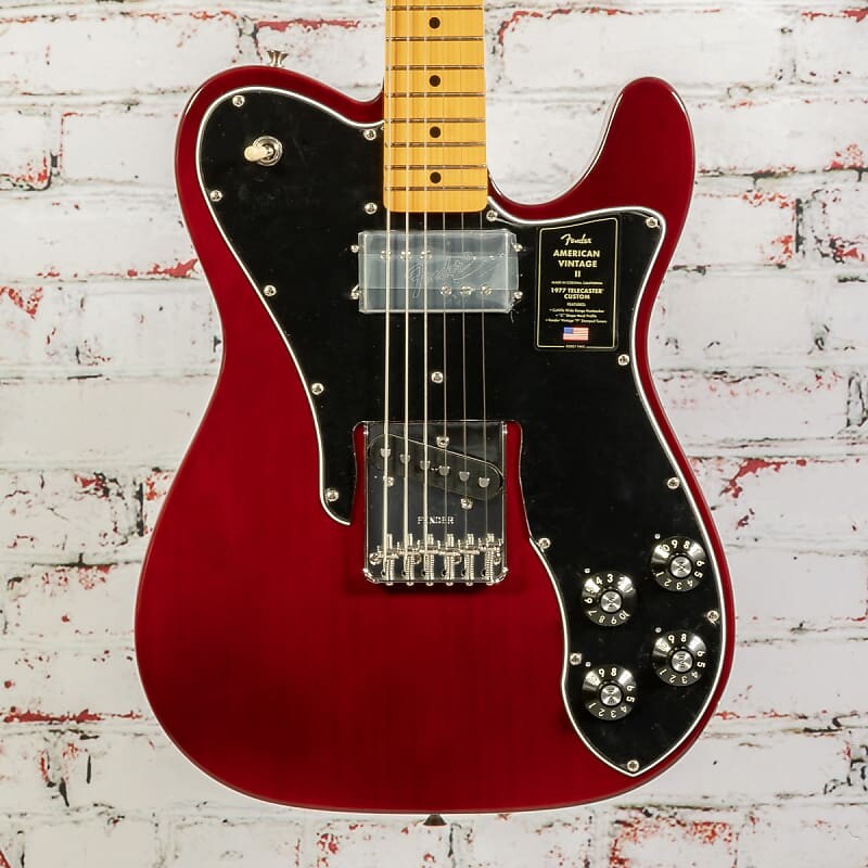 

Fender - American Vintage II Limited Edition - '77 Custom Telecaster - Электрогитара - Кленовый гриф - Wine - x1230 Fender - American II Limited Edition - '77 Telecaster - Electric Guitar - Maple Neck - Wine - x1230