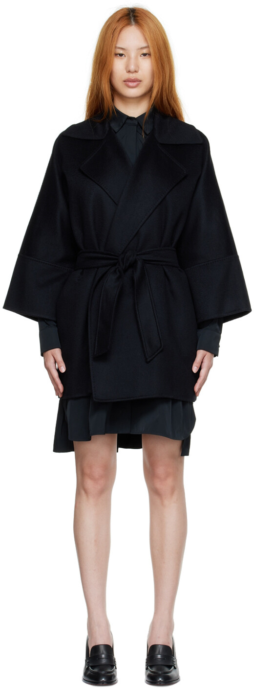 

Черное пальто из джерри Max Mara
