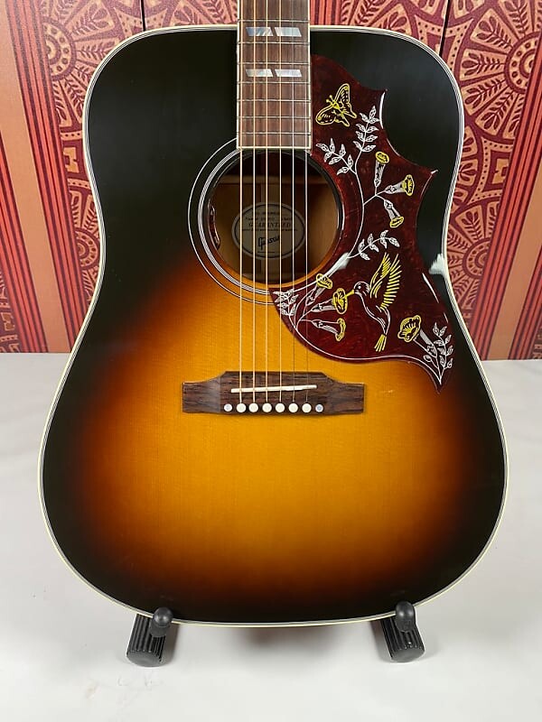 

Gibson Hummingbird Standard 2020 - Present - Vintage Sunburst... OPEN BOX DEMO