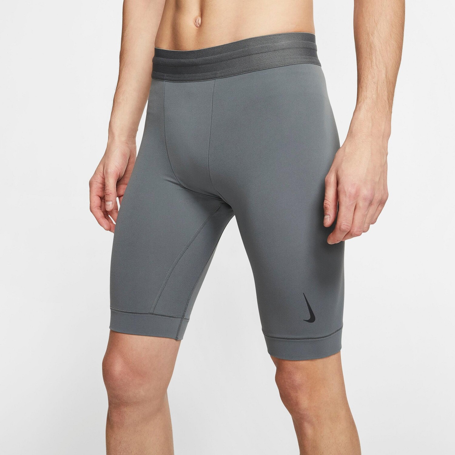 

Мужские шорты Nike Yoga Dri-FIT, серый