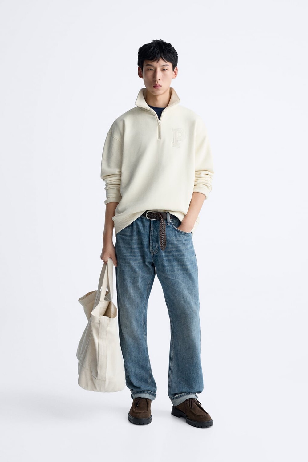 

Толстовка с молнией и нашивкой ZARA, белый
