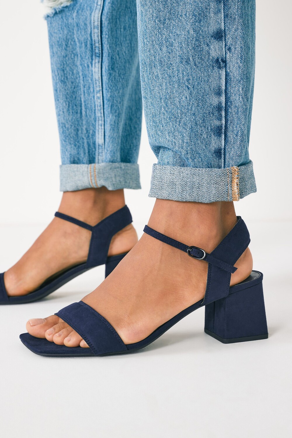 

Босоножки Forever Comfort на блочном каблуке Next, синий