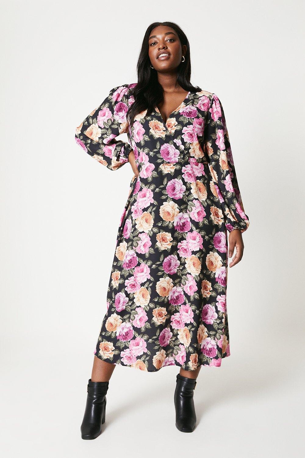 

Шифоновое платье миди с запахом Curve Dorothy Perkins, розовый