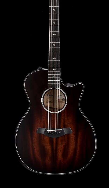 

Гитара Taylor Builder's Edition 324ce #92069, тёмный