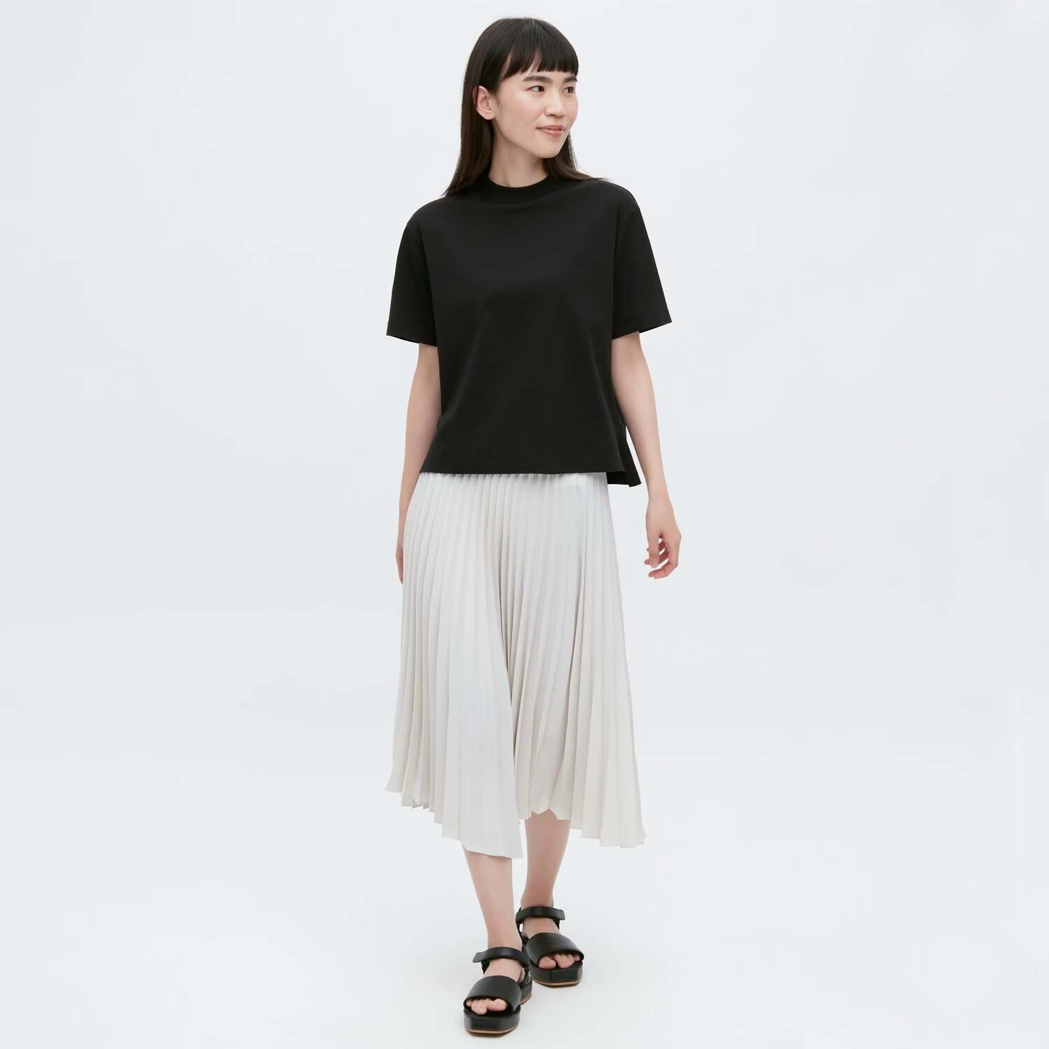 

Футболка Uniqlo Airism Cotton Short Sleeved, черный