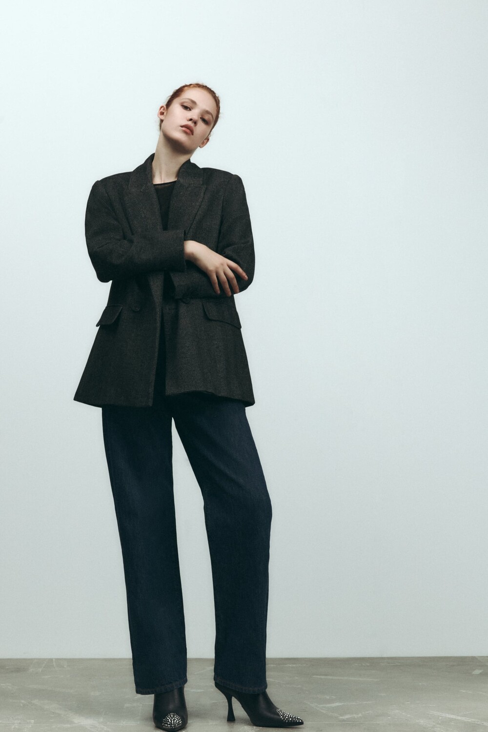 

Ботильоны на высоком каблуке с заклепками ZARA, черный