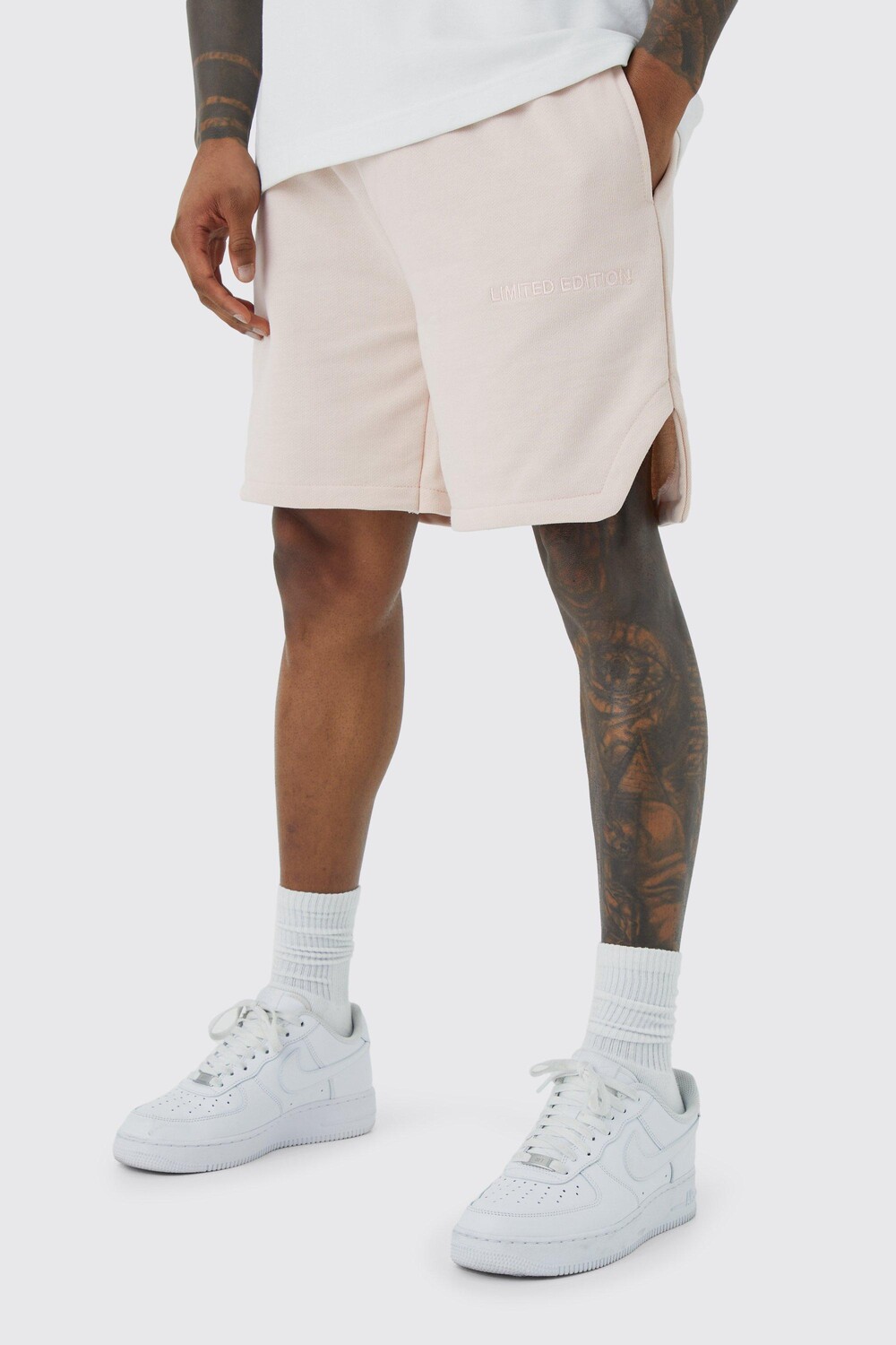 

Шорты для тяжелого воллея relaxed limited Boohoo, розовый