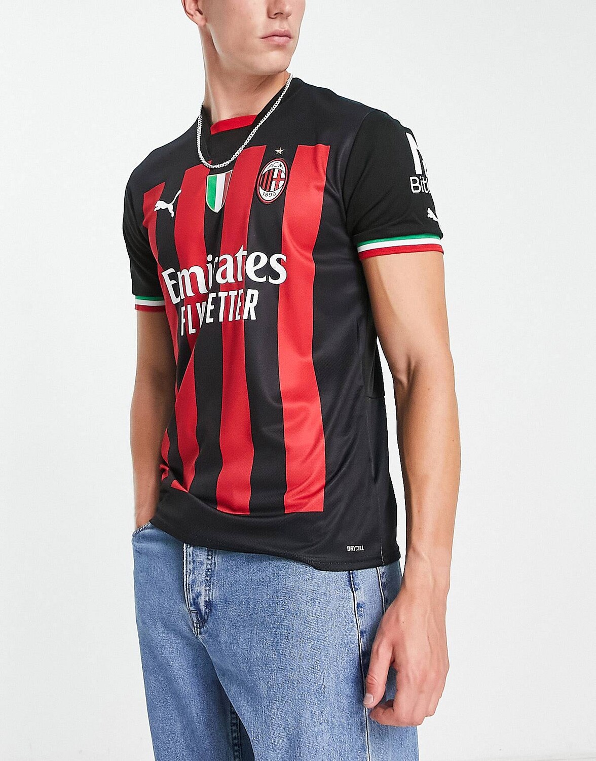 

Черная домашняя футболка Puma Football AC Milan 2022/23
