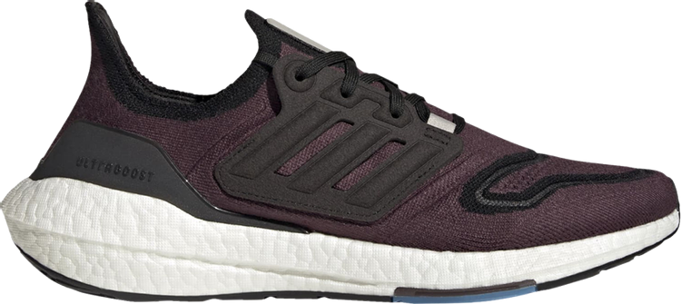 Maroon ultra sale boost adidas