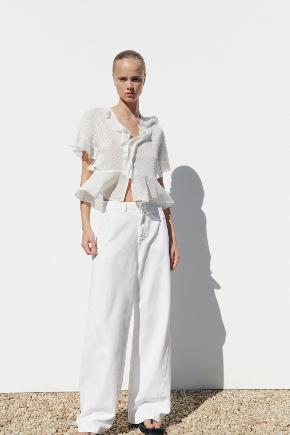 

Блузка из сетчатой точки с рябями ZARA, белый
