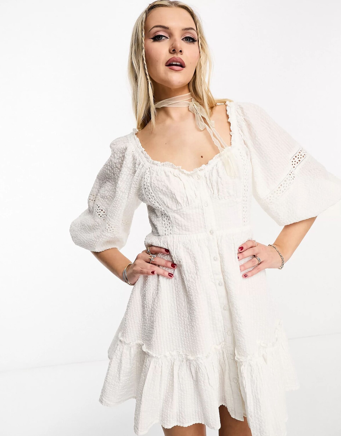 

Платье миди New Look Shirred Button Through, белый