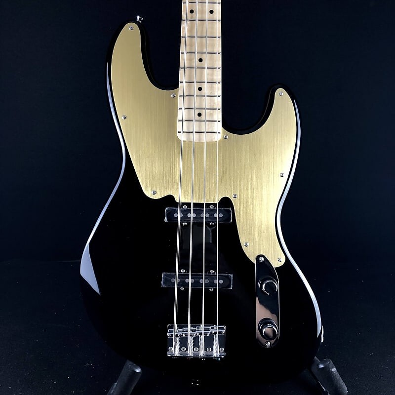 

Squier Paranormal Jazz Bass 54' Черный Fender Paranormal Jazz Bass 54' Black
