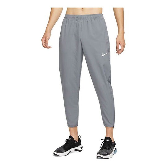 

Спортивные брюки Nike Dri-FIT Challenger Men's Woven Running, серый