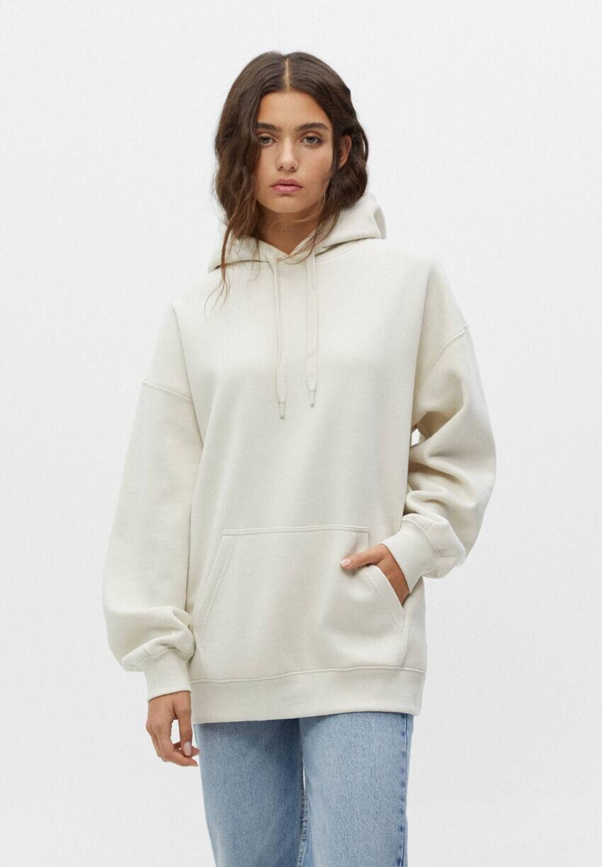 

Толстовка оверсайз Pull&Bear