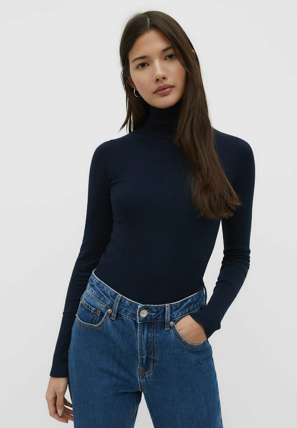 

Свитер High Neck Stradivarius, цвет dark blue